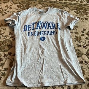 University of Delaware Engineering tee shirt